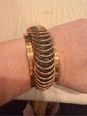 Renoir Handcrafted Copper Coil & Cuff Bracelet - Copper